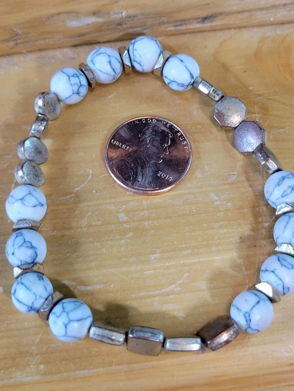 Handmade White Howlite Beaded Stretch Bracelet w Gold Accents One Size Fits Most